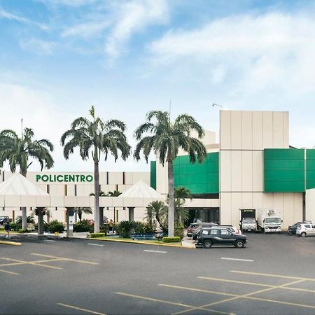 Mega Suite Junto Al San Marino Shopping กวายากิล ภายนอก รูปภาพ